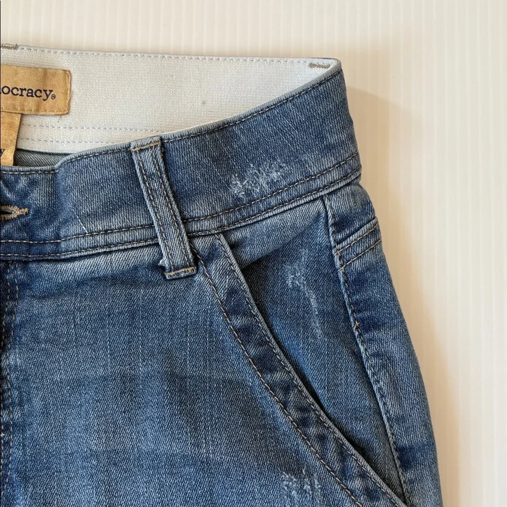 Democracy Jeans size 2  wide leg style - Picture 3 of 6